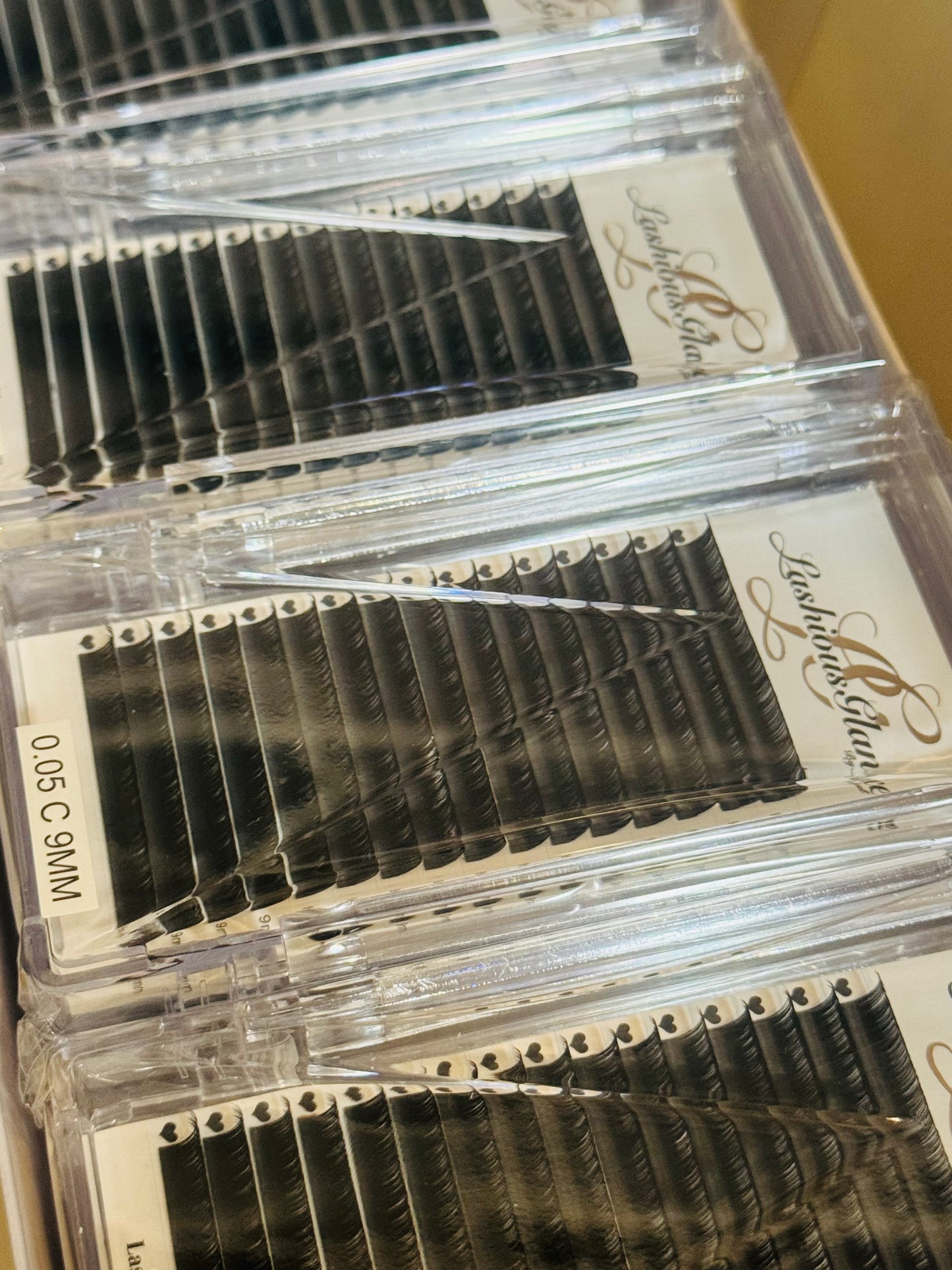 SINGLE LENGTH CASHMERE LASH TRAYS 16 ROWS