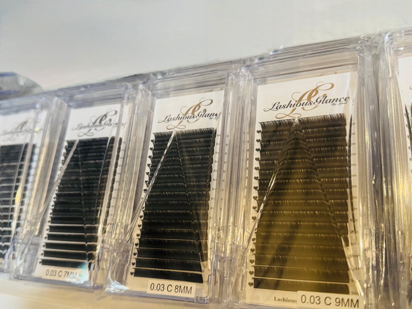 SINGLE LENGTH CASHMERE LASH TRAYS 16 ROWS